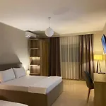 Rumar Hotel *