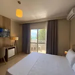 Rumar Hotel *